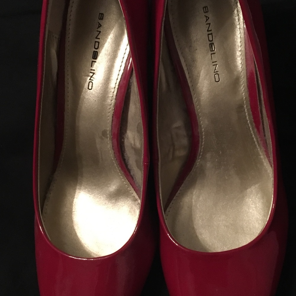 Bandolino Red Patent Leather heels, size 8 1/2